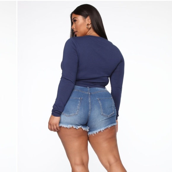 3X Navy long sleeve crop top soft lightweight tee shirt material. - Picture 2 of 11